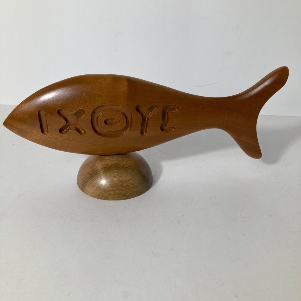 Myrtle Wood Jesus Fish IXOYE Hand Carved The Oregon Collection Artist Signed‎ EB